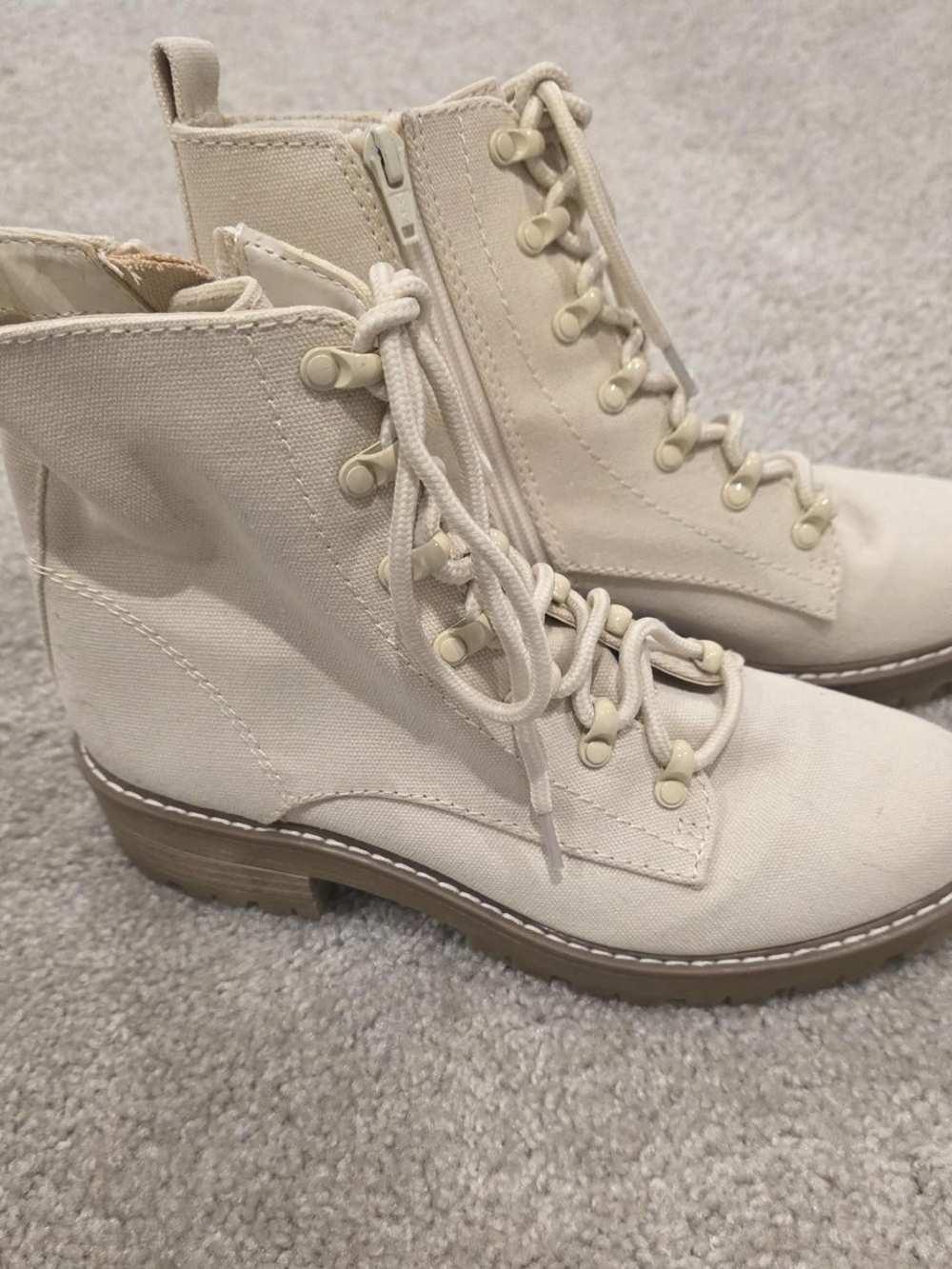 Universal Thread Cream Canvas Lace-Up Ankle Boots